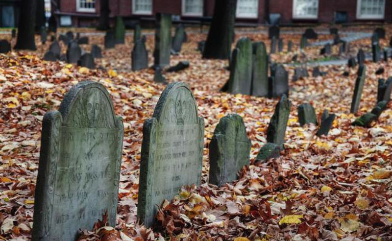 10 Most Haunted Places In Massachusetts To Visit If You Dare - Society19