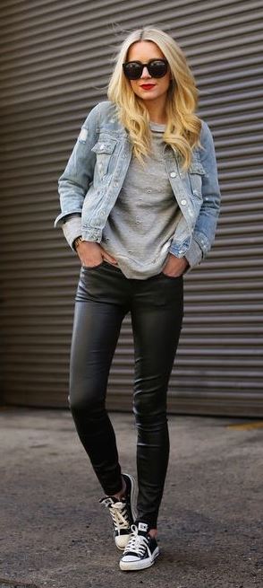 20 Ways To Wear Leather Leggings With Your Outfit - Society19 (307 x 684 Pixel)