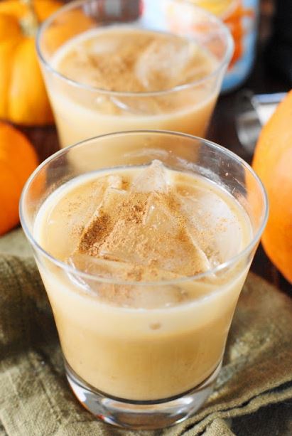 15 Easy And Delicious Fall Cocktails You Can Make At Home - Society19