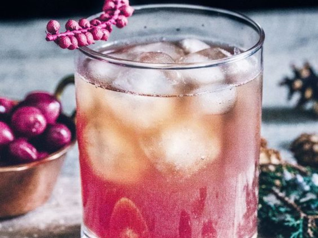 10 Fruitiest Mocktails Recipes That Won't Make You Miss Alcohol - Society19